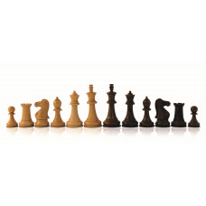 Schackpjäser handsnidade i trä Hastings Staunton 77 mm